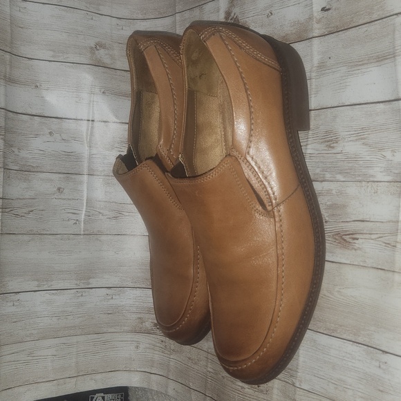 Bostonoan Men's Dress Shoes - Picture 2 of 9